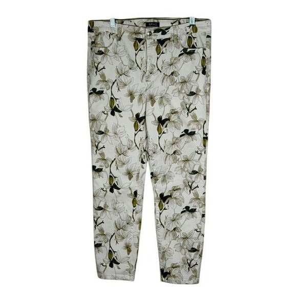 Buffalo David Bitton Pants - Buffalo David Bitton Floral Print White Cropped Pants Women's Size 12